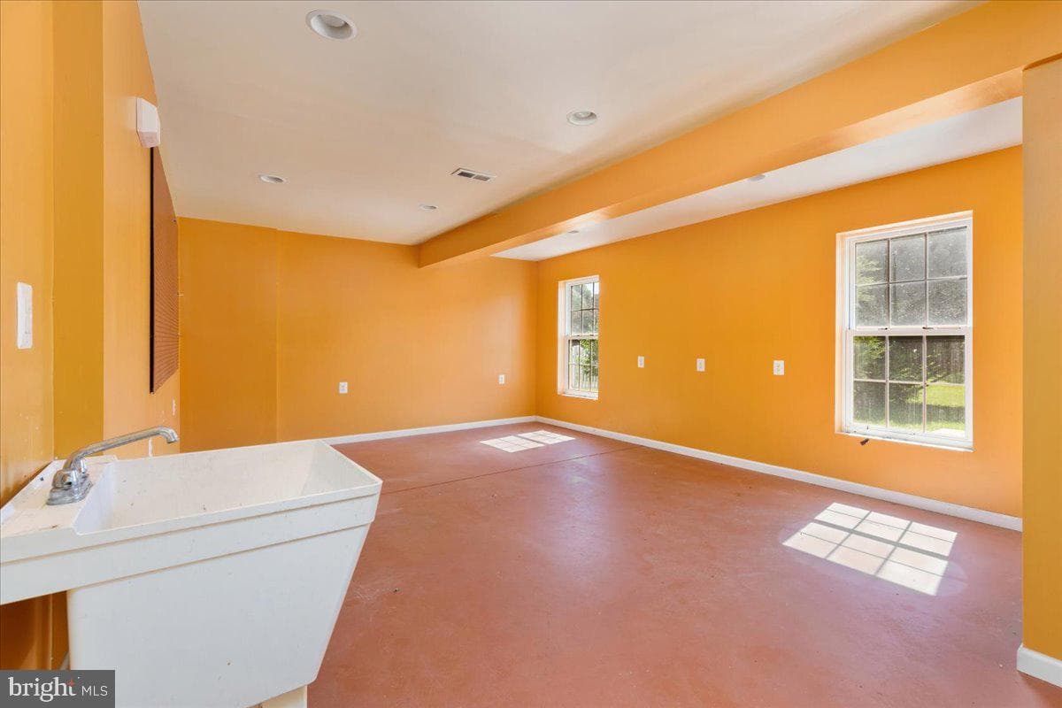 1117 Virginia Avenue photo 28