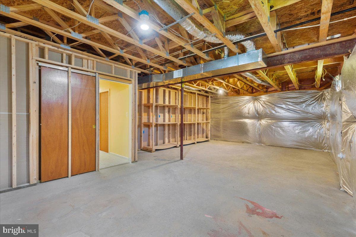 1117 Virginia Avenue photo 30