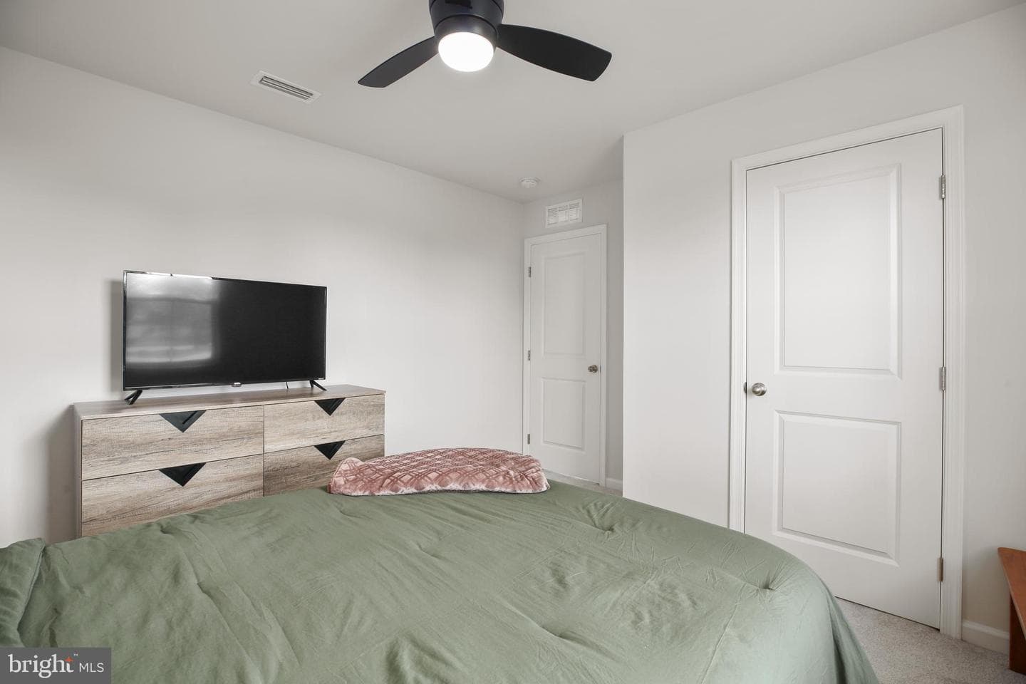 2616 High Point Drive photo 24