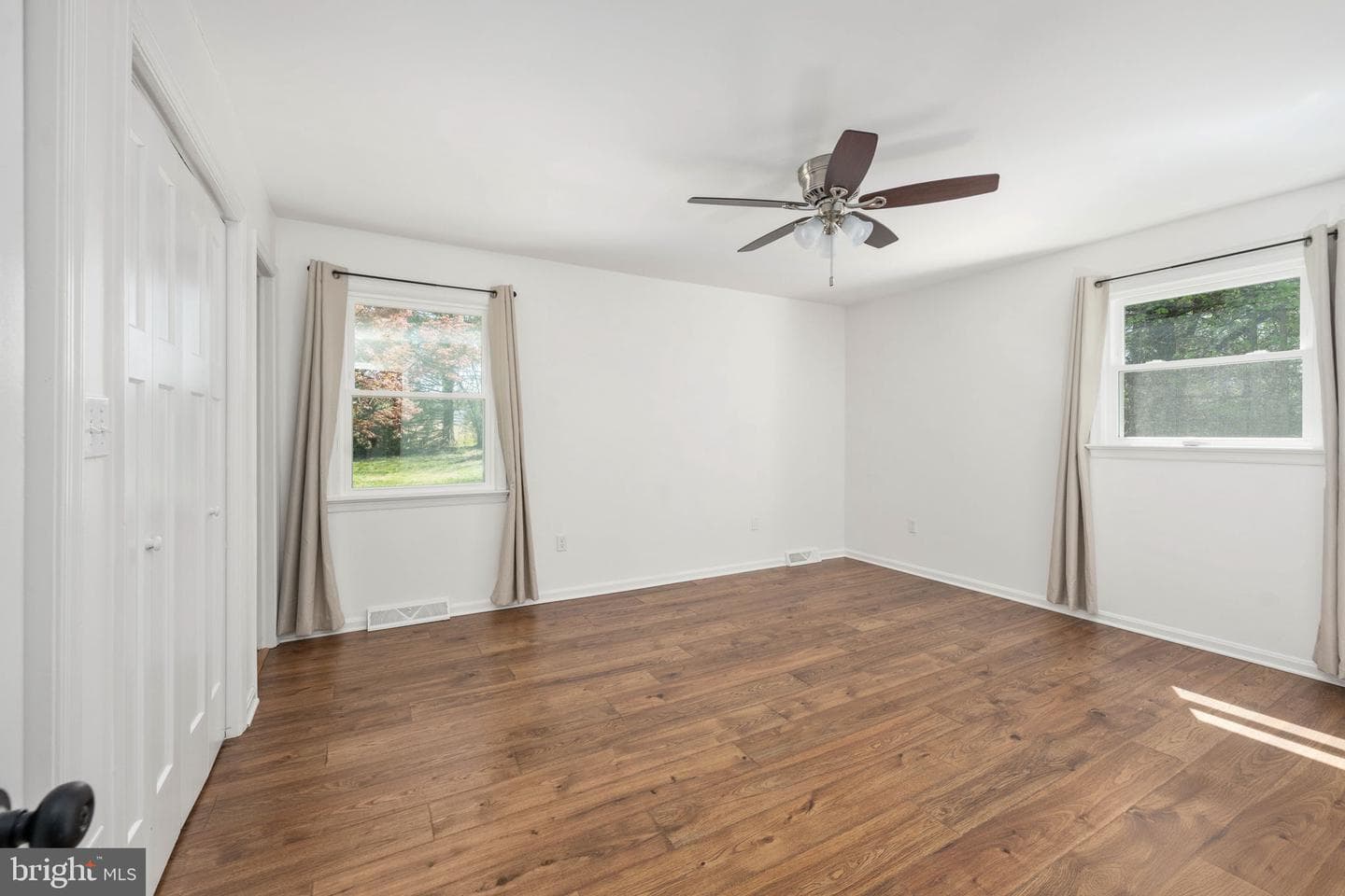 18493 Colonial Drive photo 34