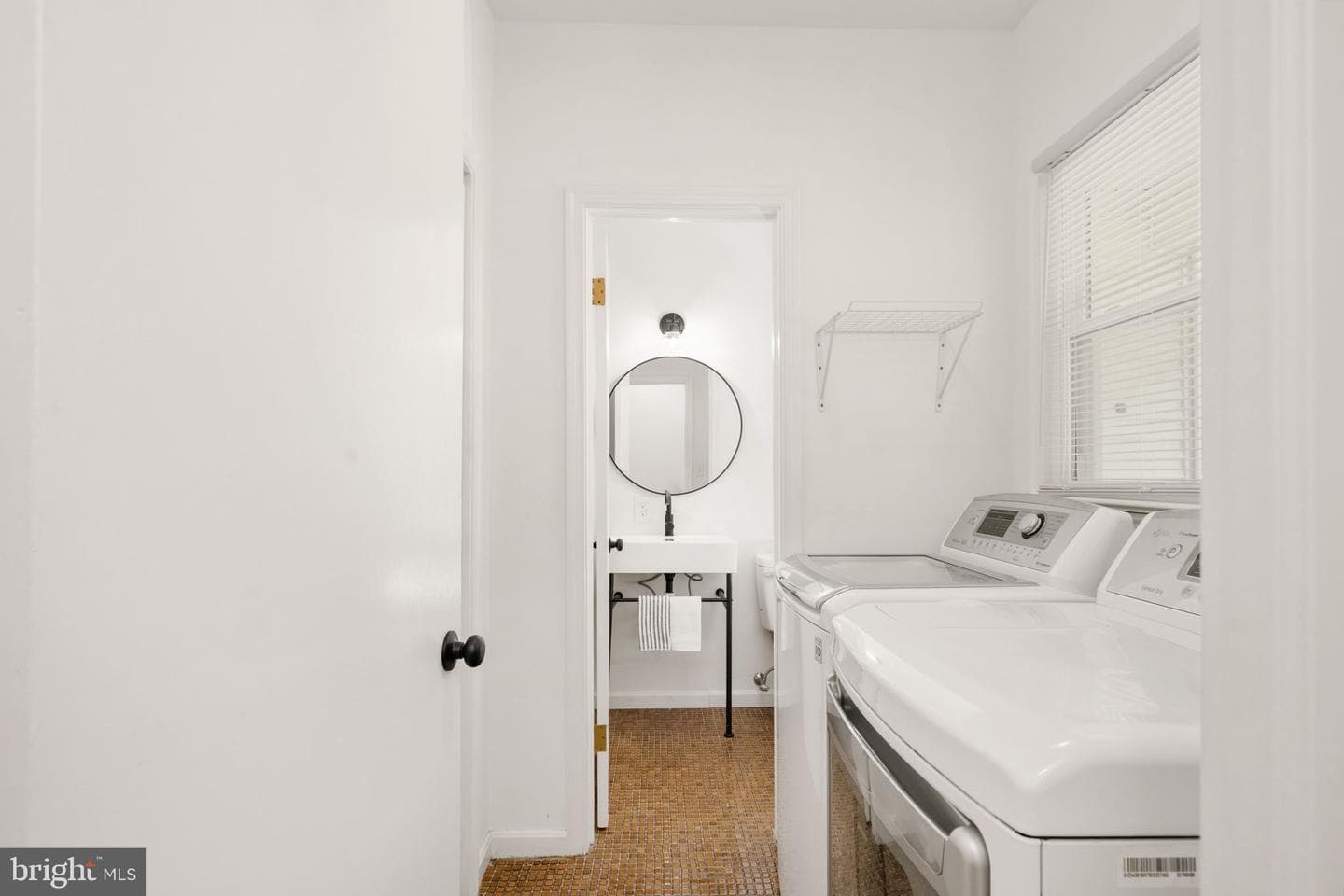 18493 Colonial Drive photo 43