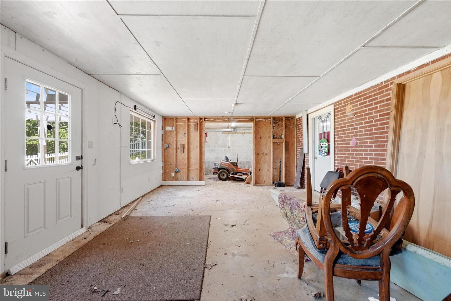12281 James Madison Highway photo 42