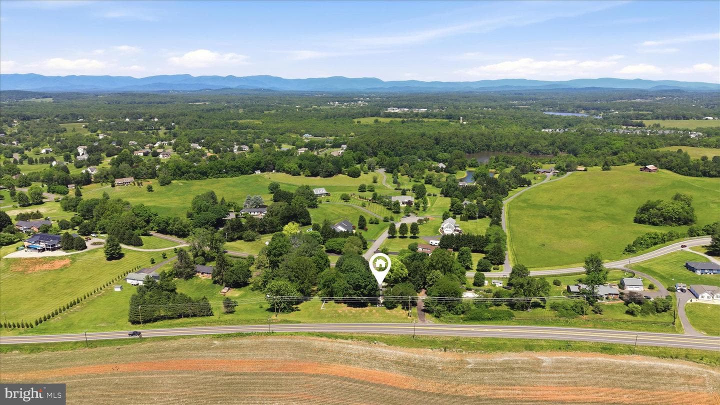 12281 James Madison Highway photo 64