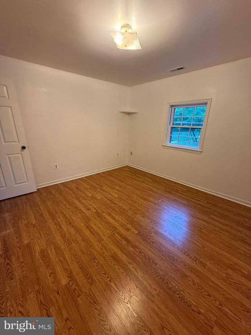2083 Old Sawmill Lane photo 4