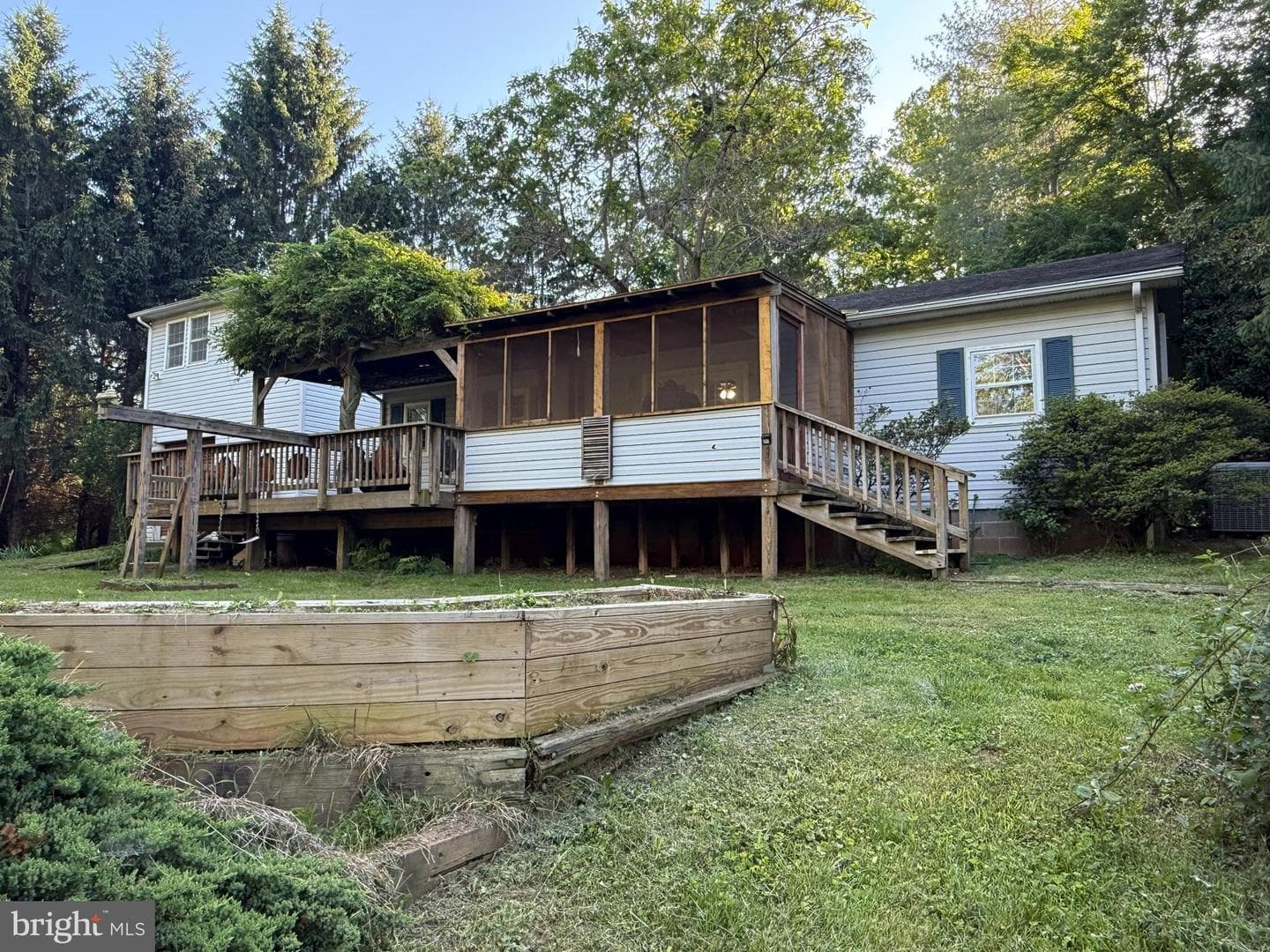 2083 Old Sawmill Lane photo 45
