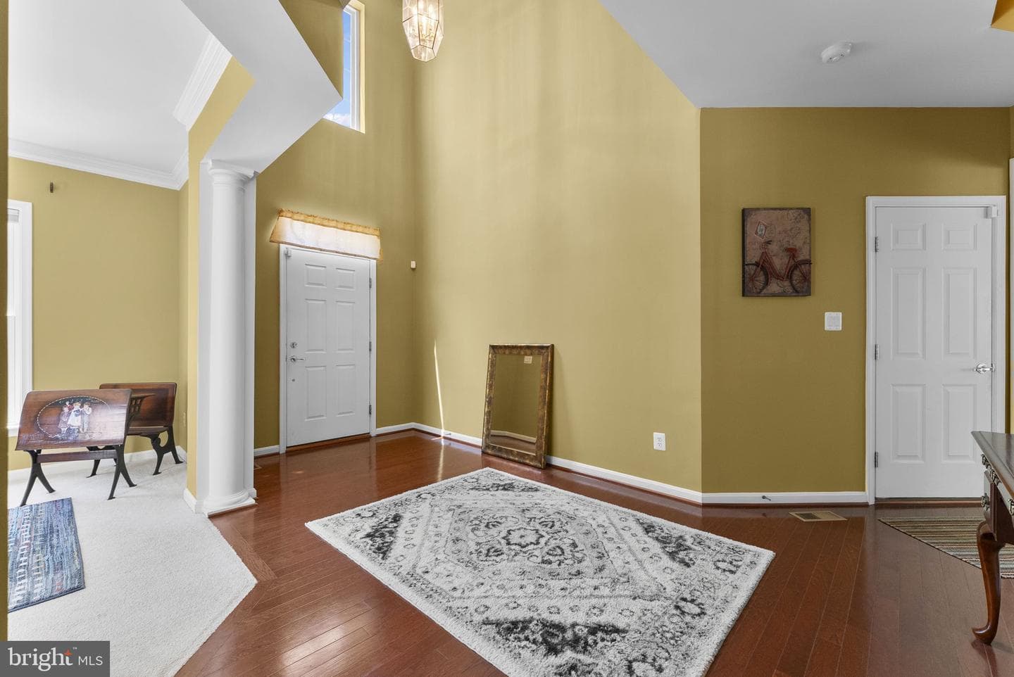 104 King Edward Court photo 11