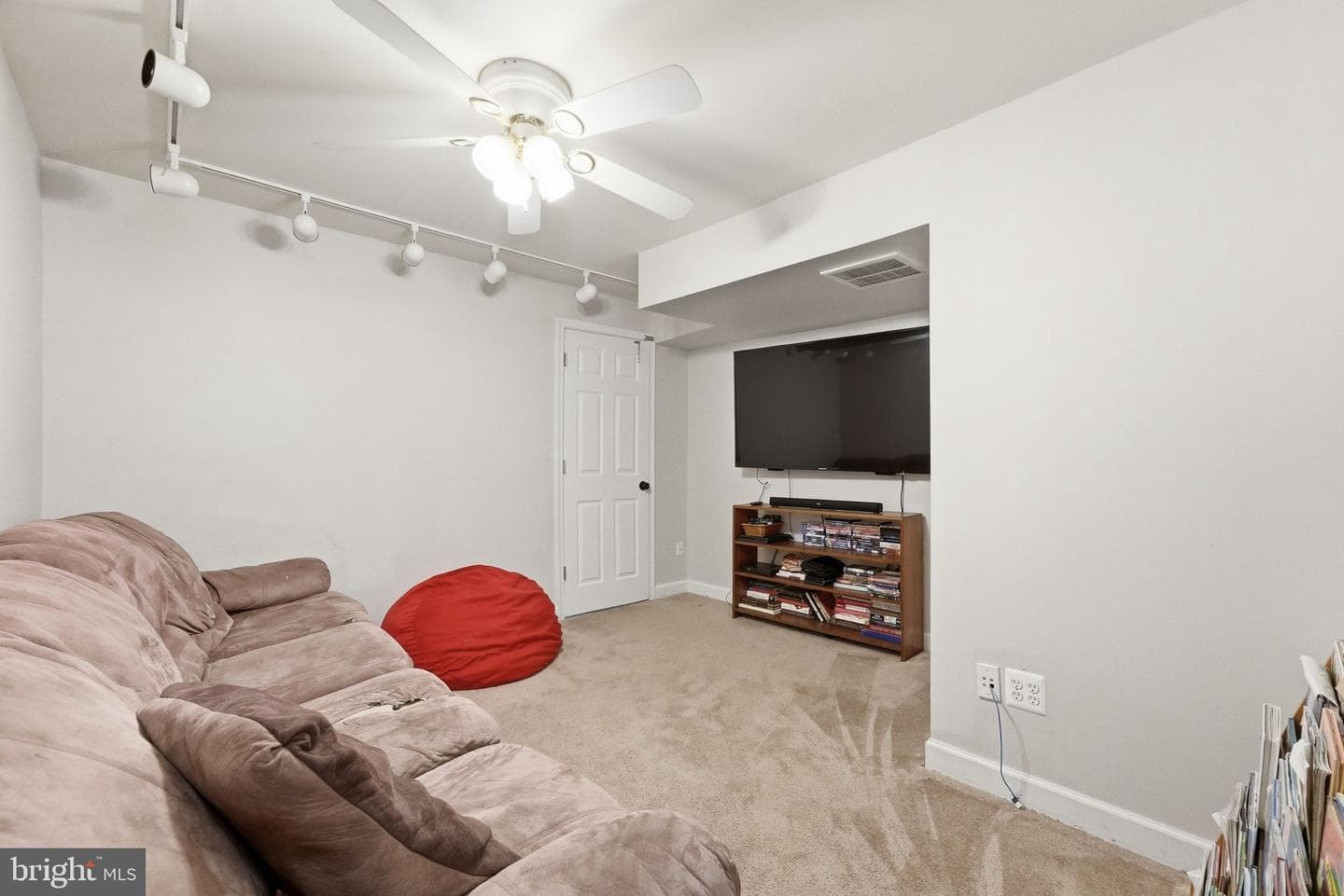 18198 Springs Road photo 30