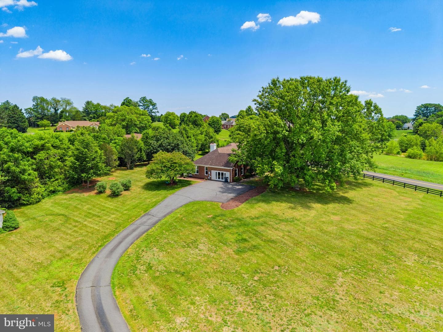 19507 Clair Manor Drive photo 6