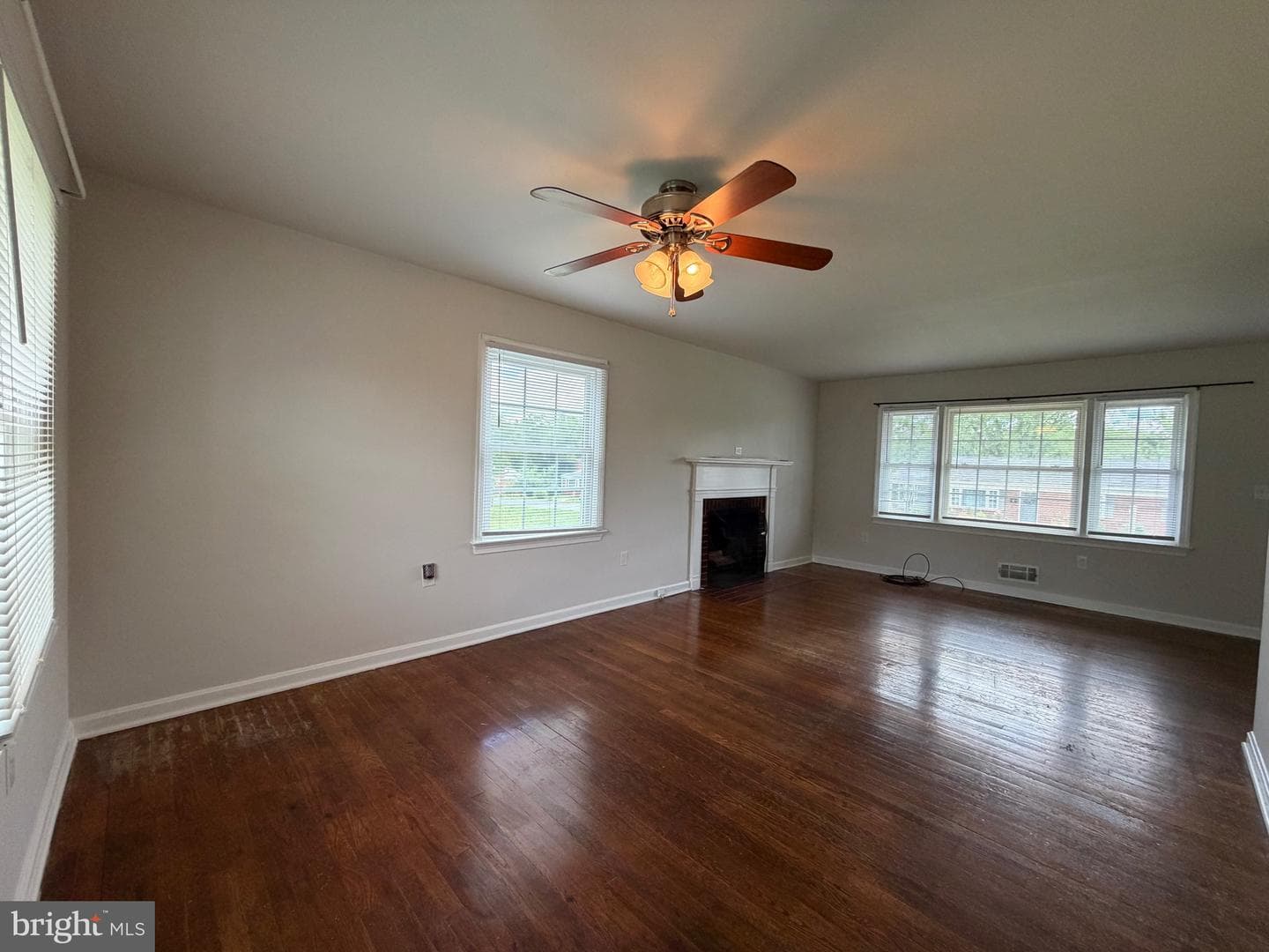 1010 Nottingham Street photo 15