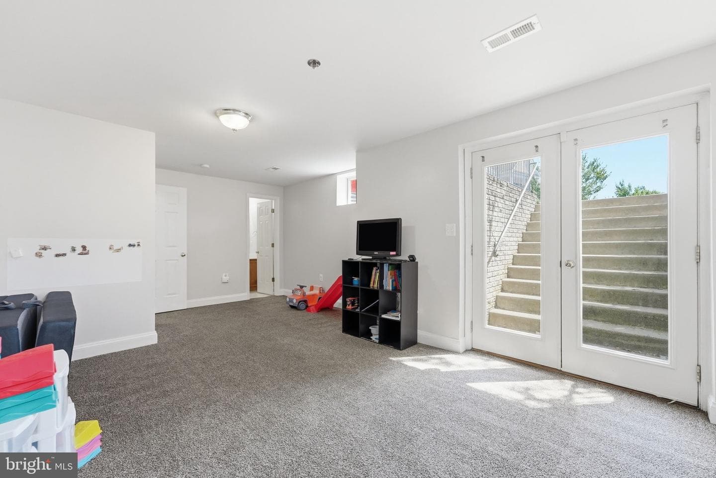 903 Virginia Avenue photo 46