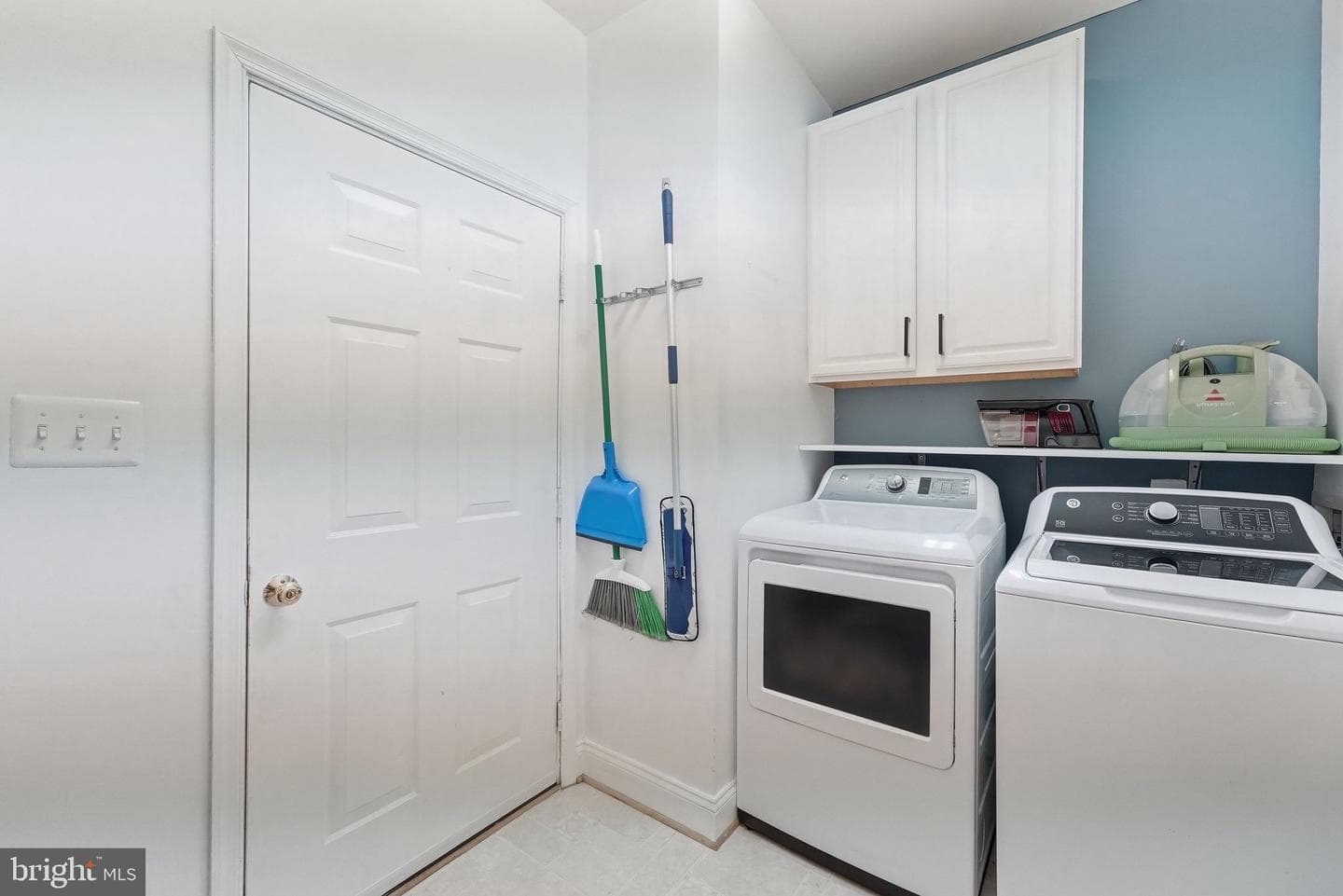 903 Virginia Avenue photo 49