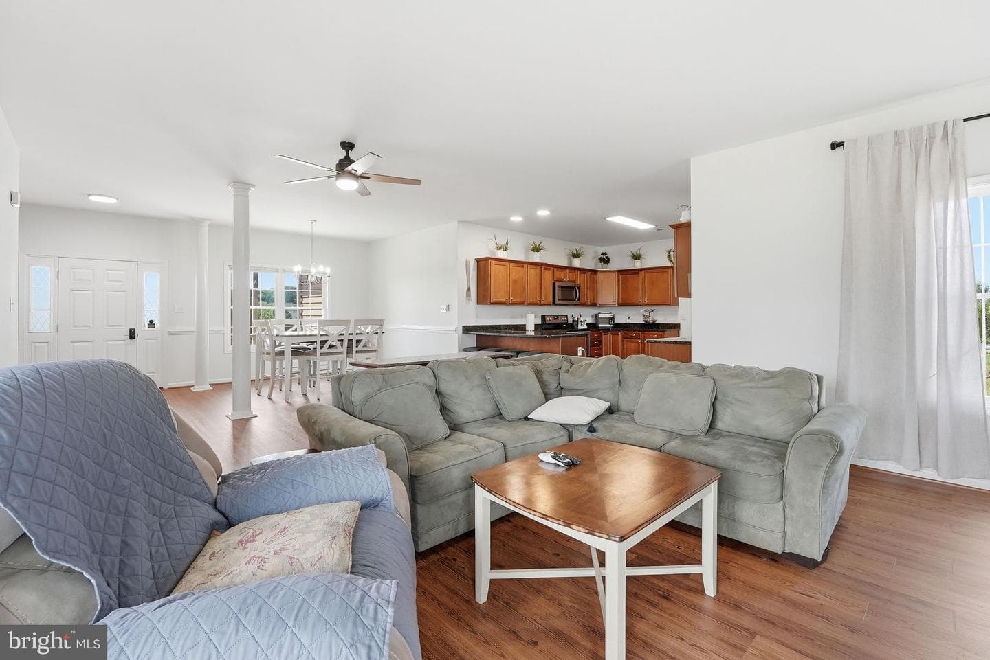15020 North Ridge Boulevard photo 21