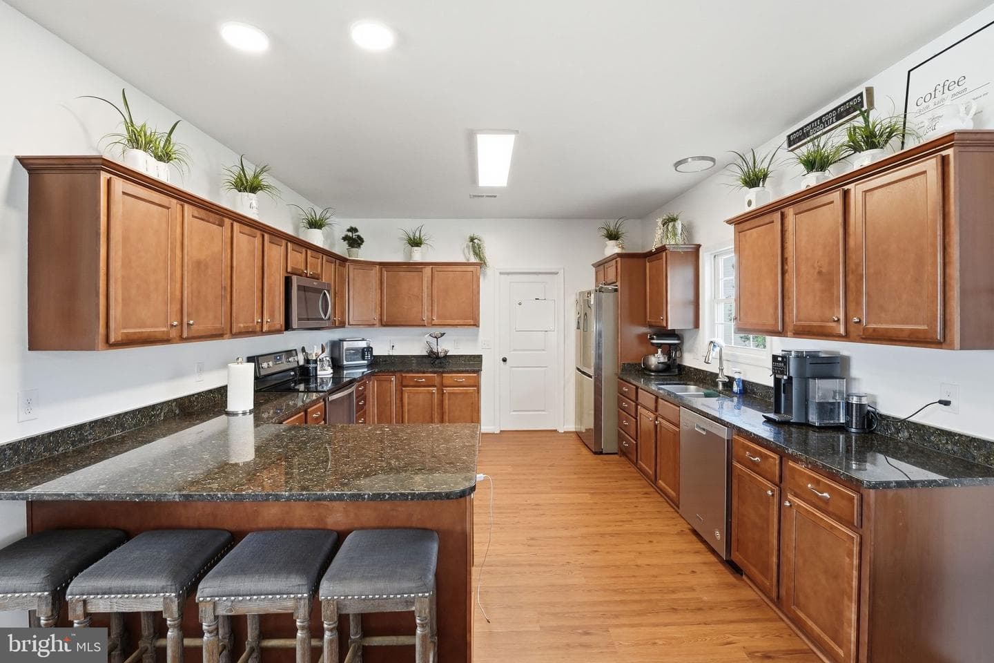 15020 North Ridge Boulevard photo 22