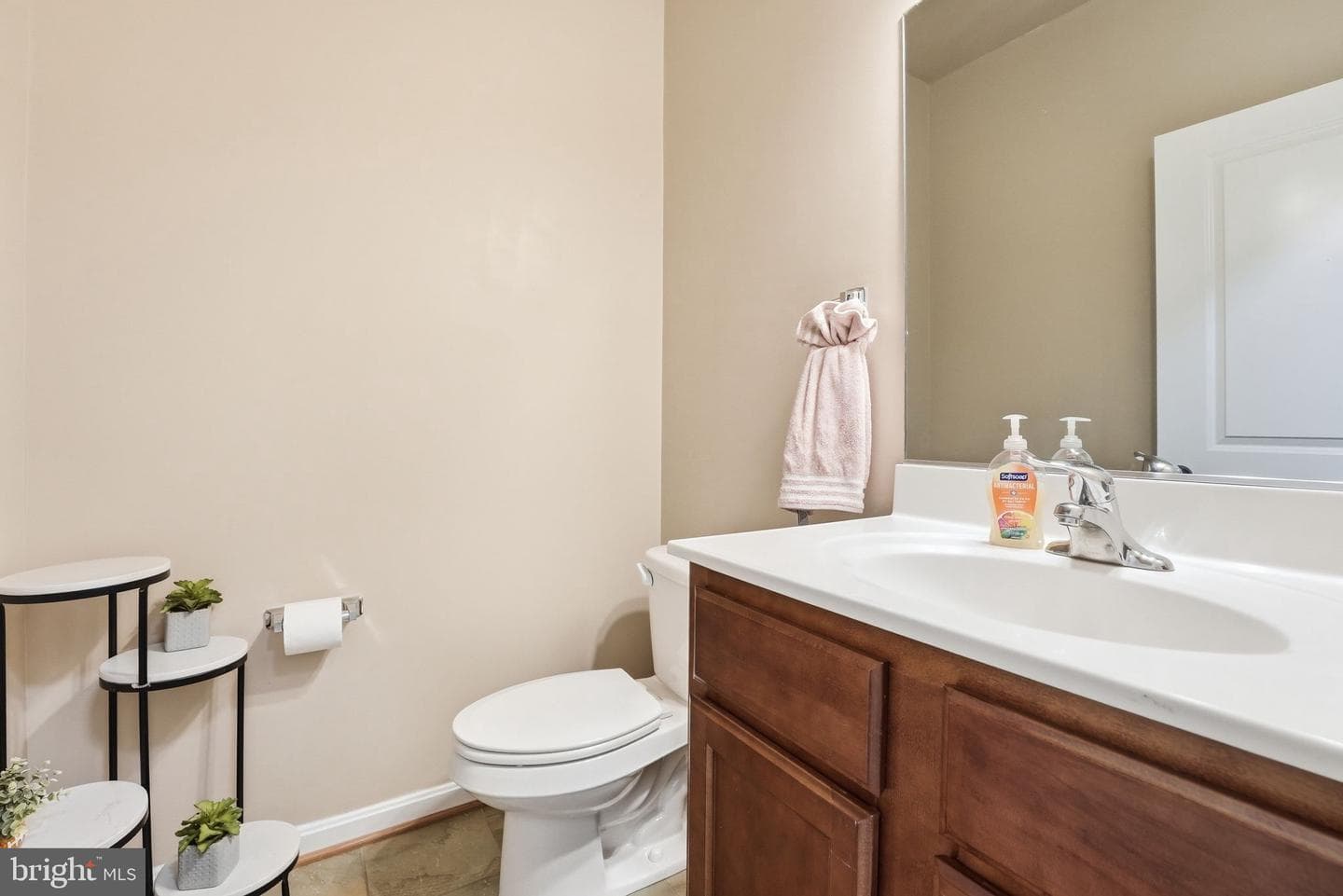 15020 North Ridge Boulevard photo 27