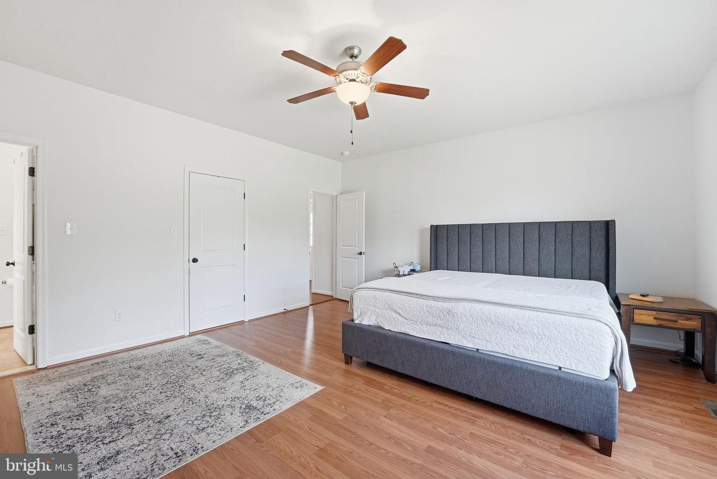 15020 North Ridge Boulevard photo 33