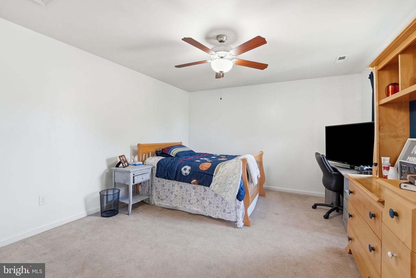 15020 North Ridge Boulevard photo 41