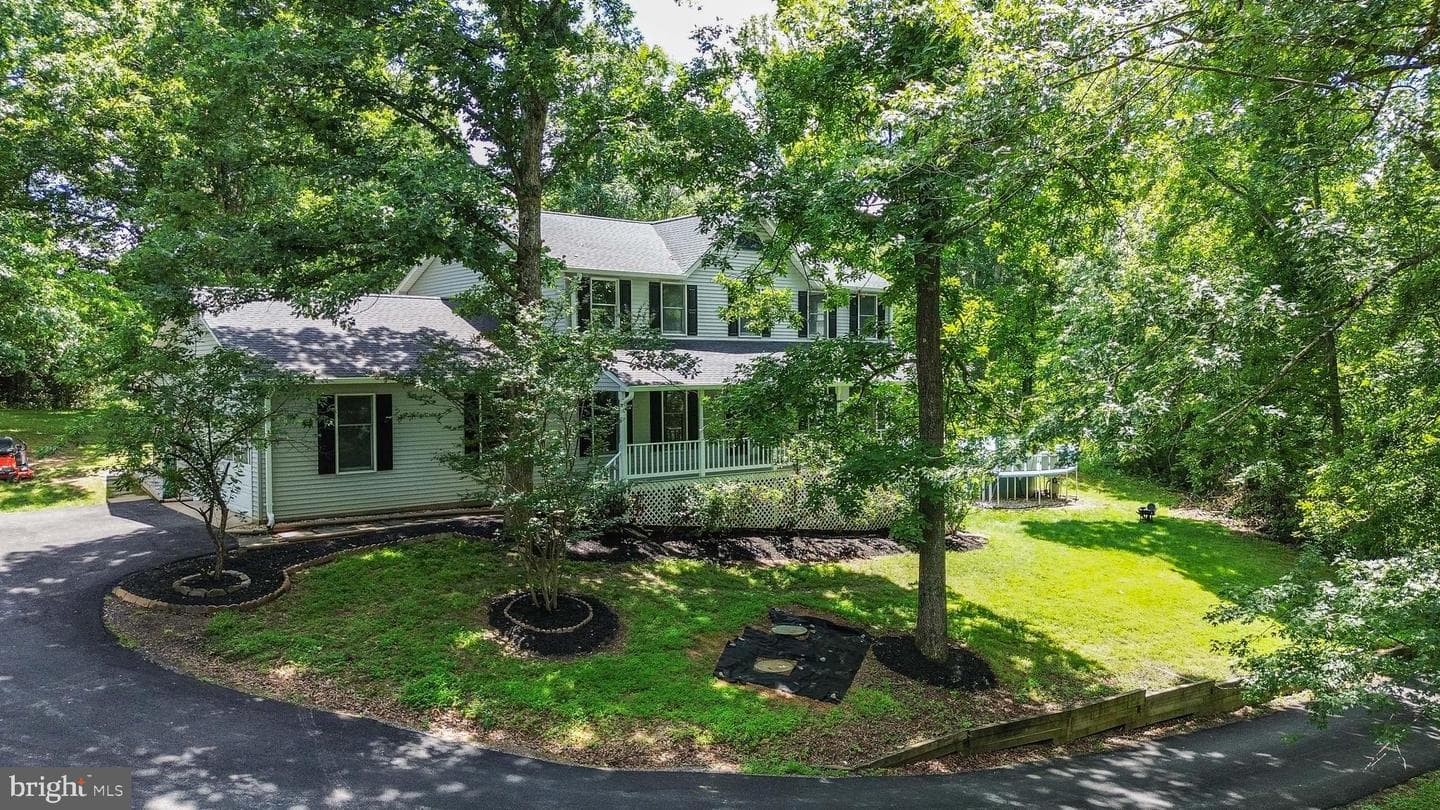 5645 Countryside Circle photo 100