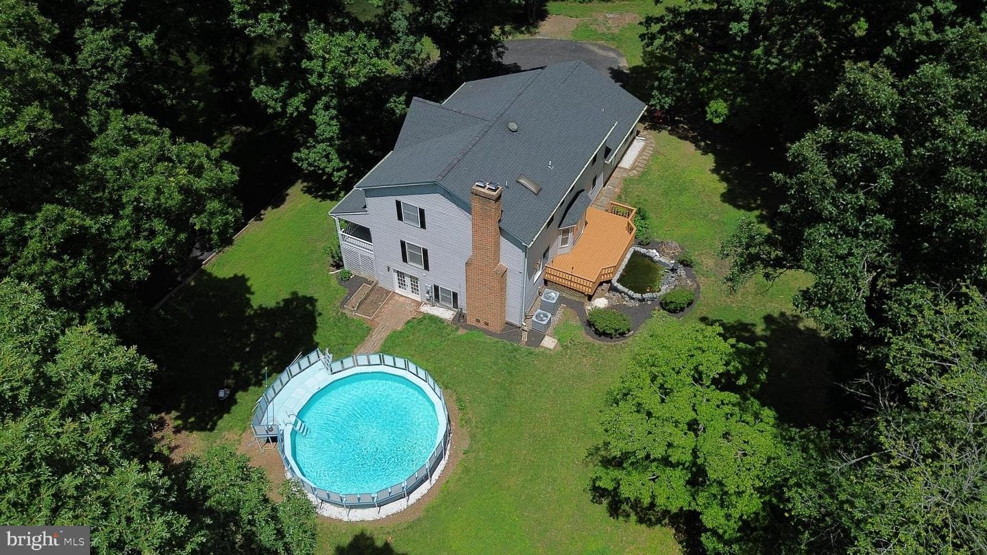 5645 Countryside Circle photo 7