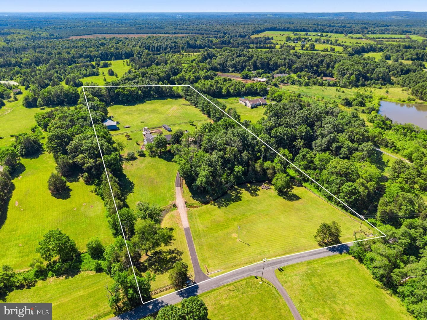 21147 Cedar Grove Road photo 8