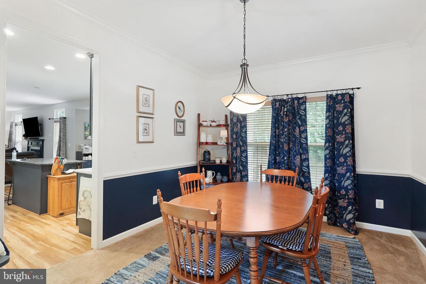 2060 Golf Dr photo 11