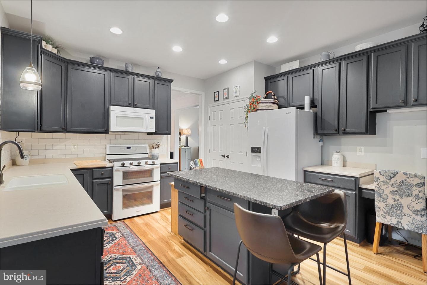 2060 Golf Dr photo 14