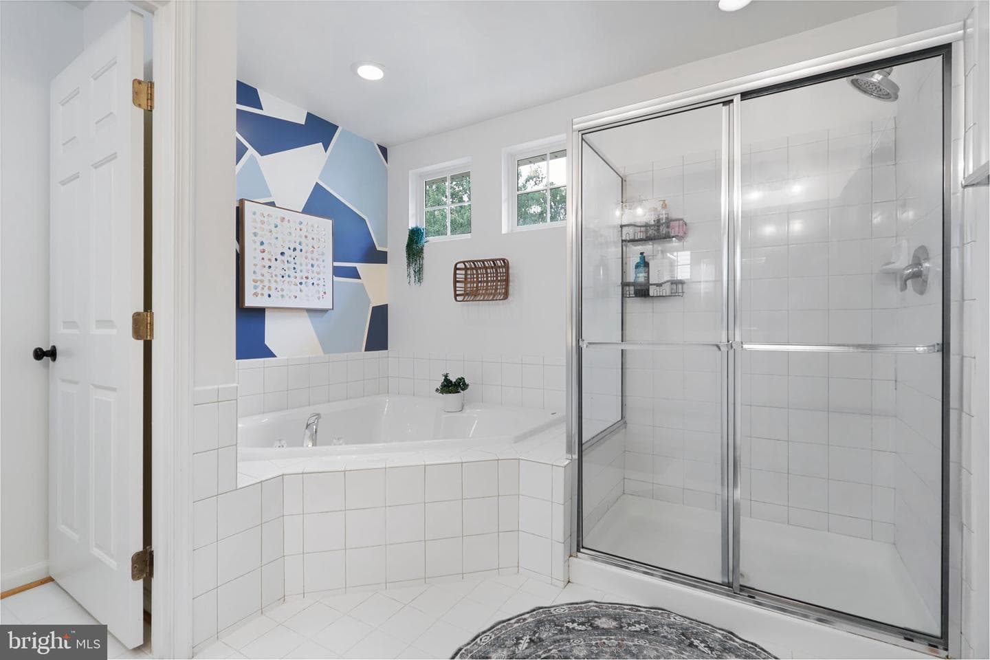 2060 Golf Dr photo 27