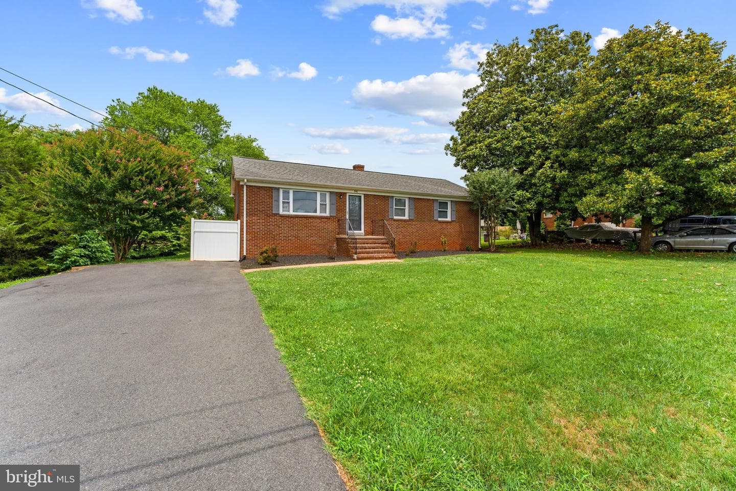 516 Azalea St, Culpeper