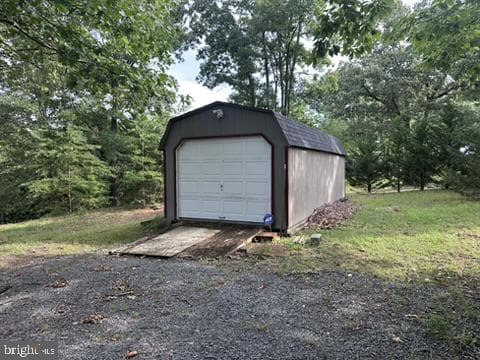 20200 Old Mill Road photo 3