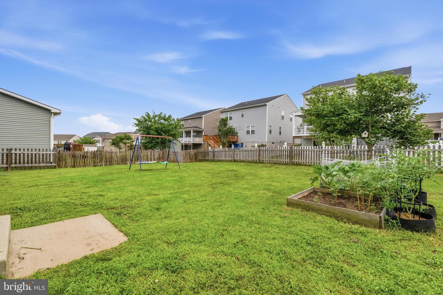 2125 Chestnut Drive photo 33