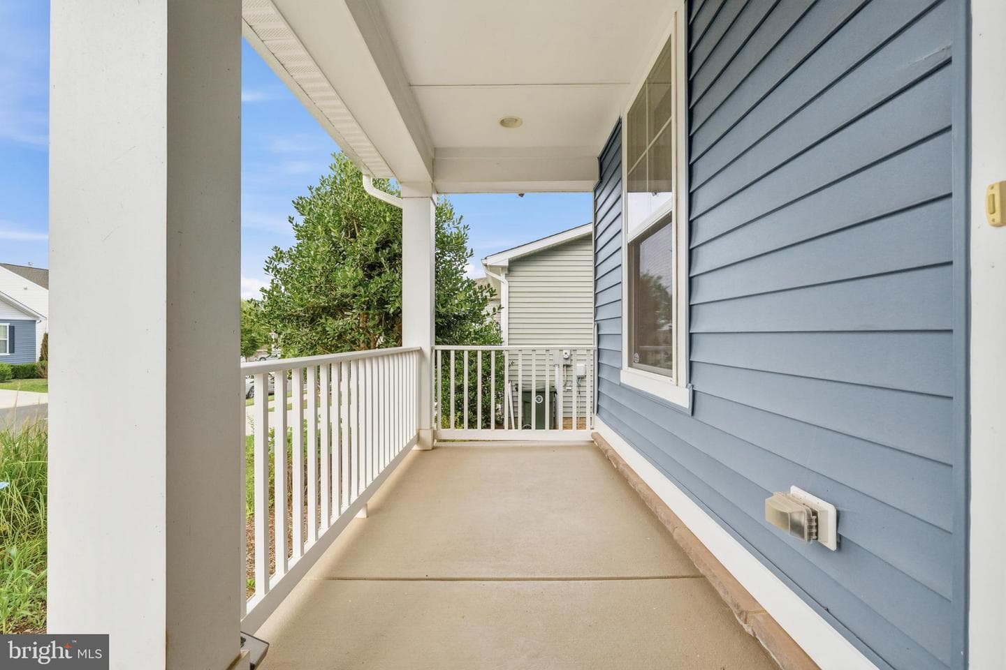 2125 Chestnut Drive photo 6