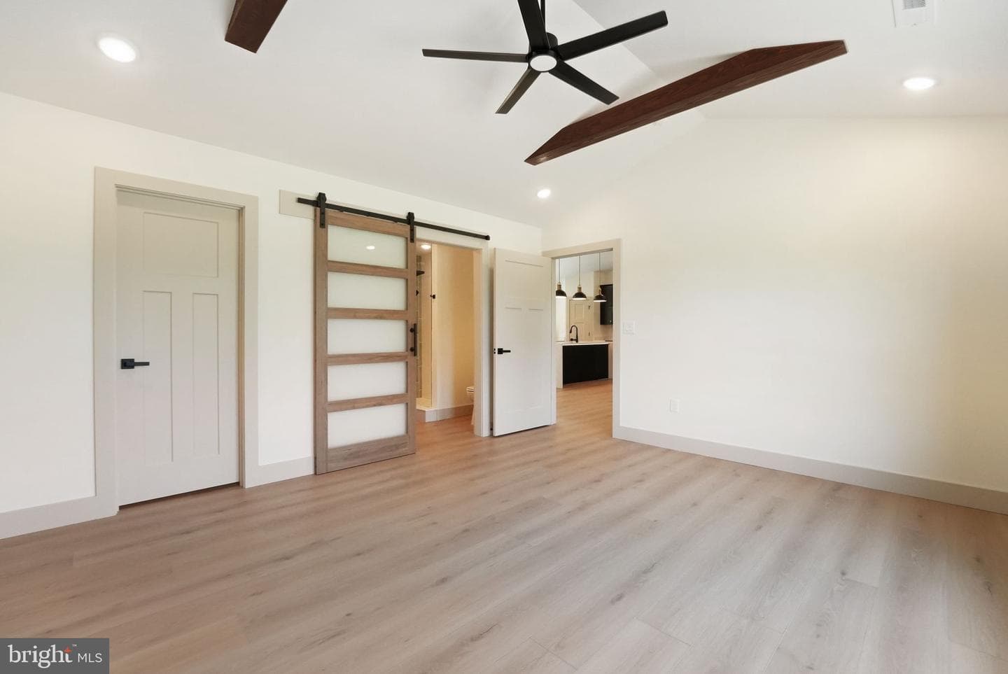 22218 Countryside Lane photo 22