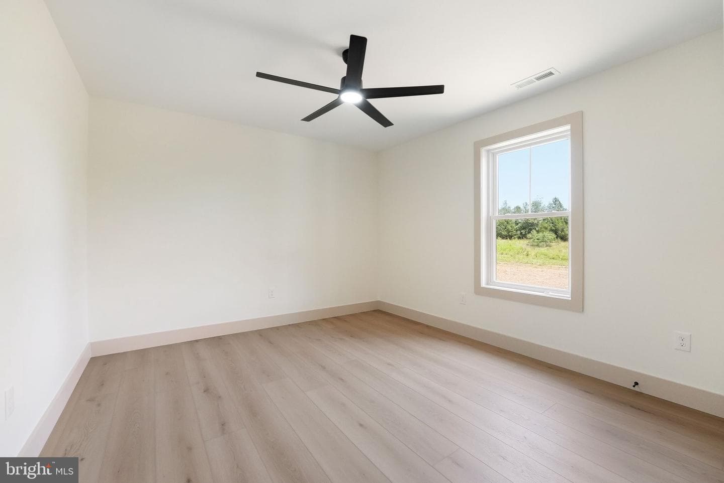 22218 Countryside Lane photo 31