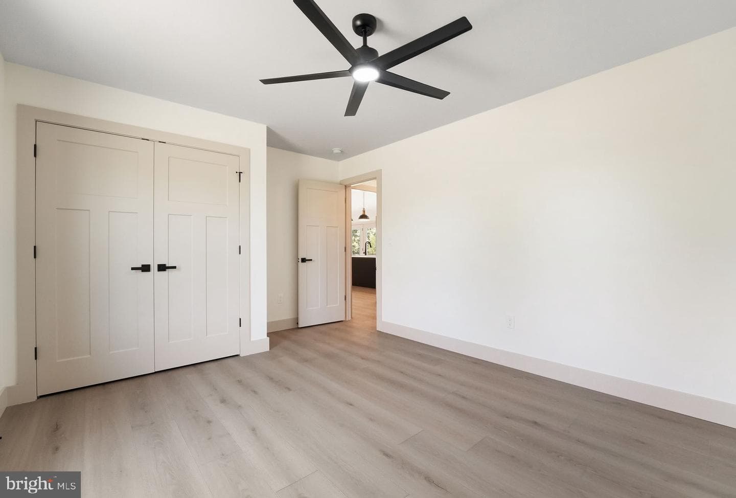 22218 Countryside Lane photo 32