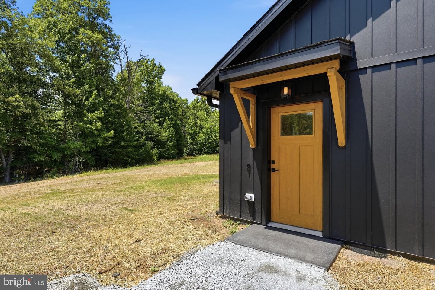 22218 Countryside Lane photo 4
