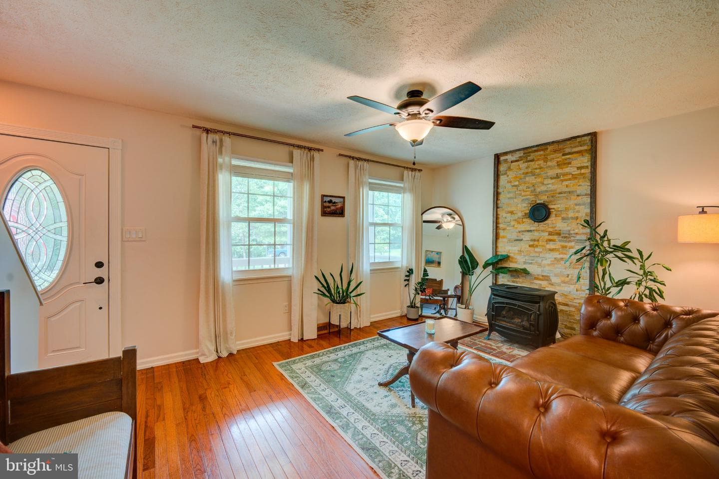 9595 Roys Lane photo 4