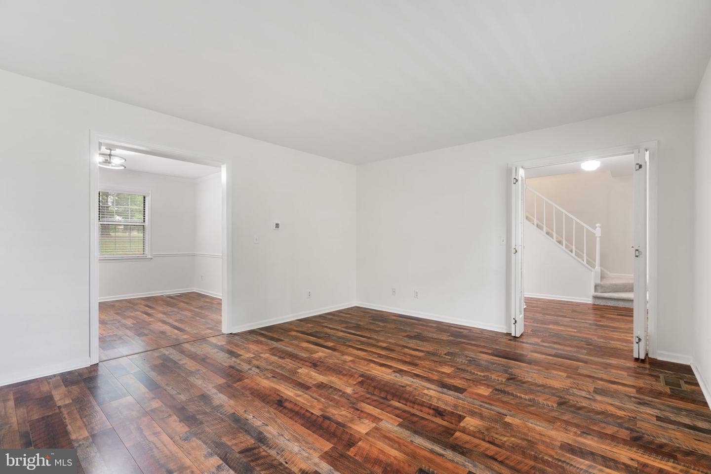 2309 Maplewood photo 6