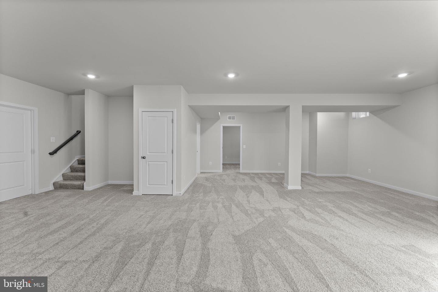 2047 Armstrong Terrace photo 36