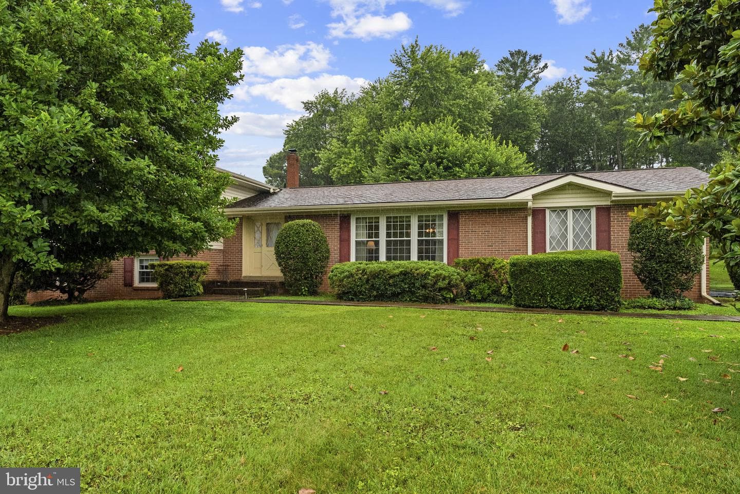 19100 Colonial Drive photo 5