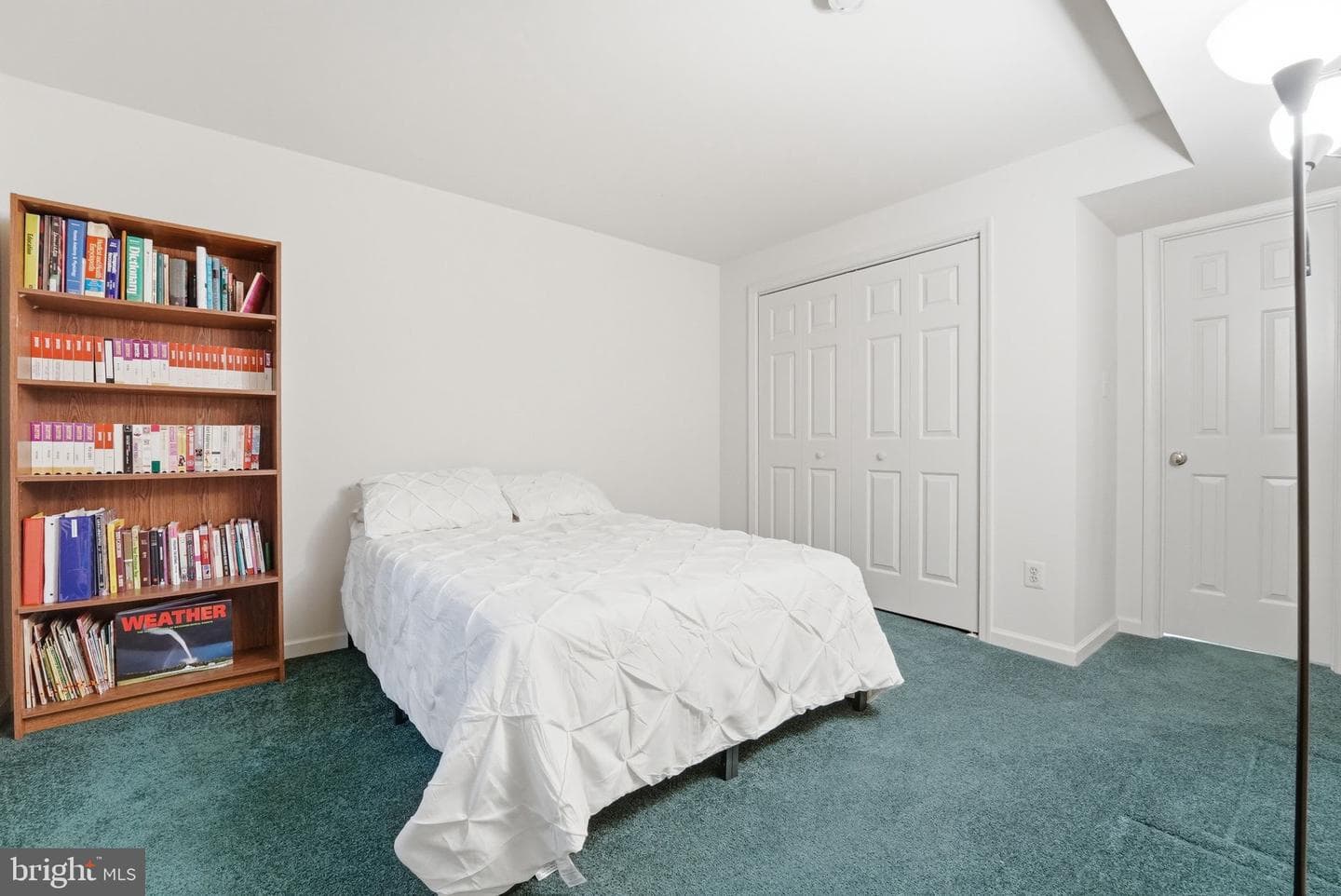 9088 Woodbrook Lane photo 46