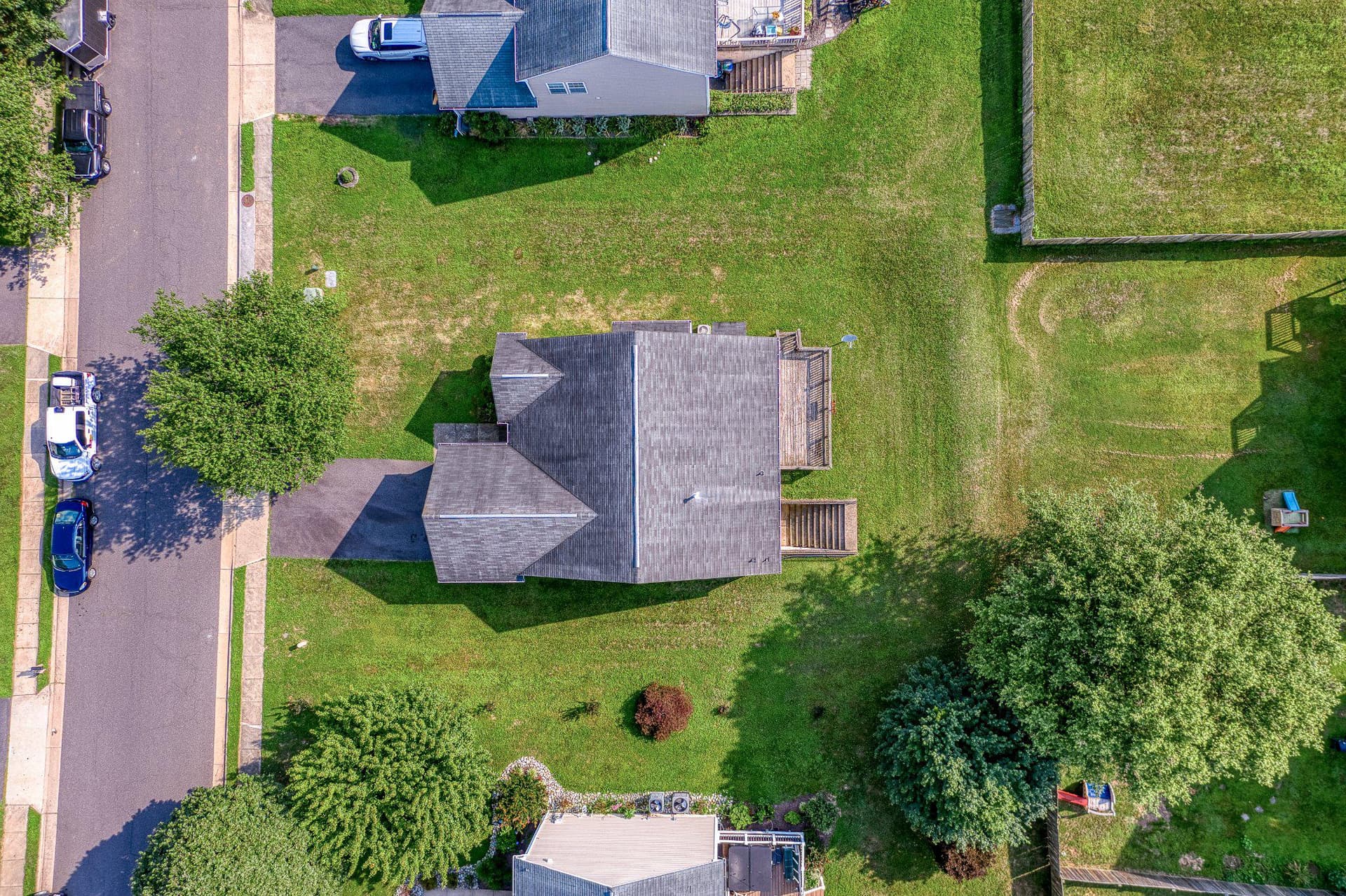 945 Riverdale Circle photo 16