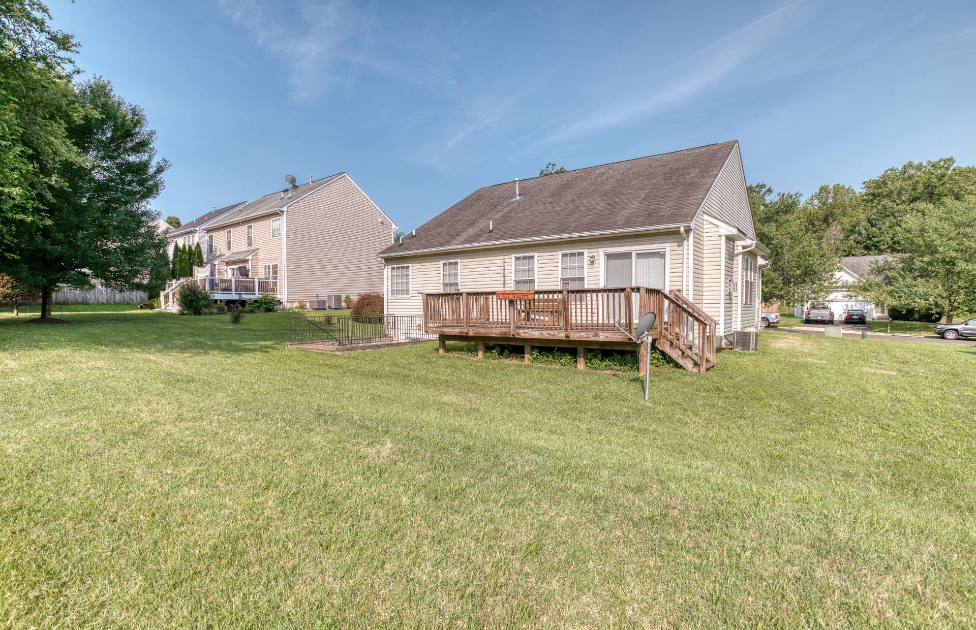 945 Riverdale Circle photo 8