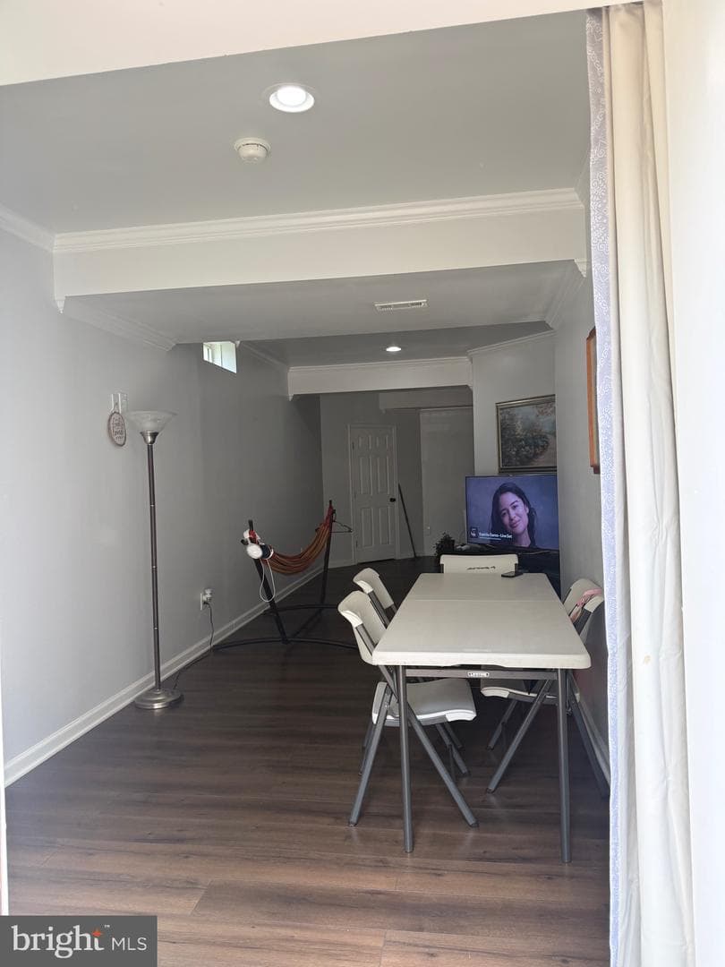 121 King Edward Court photo 21