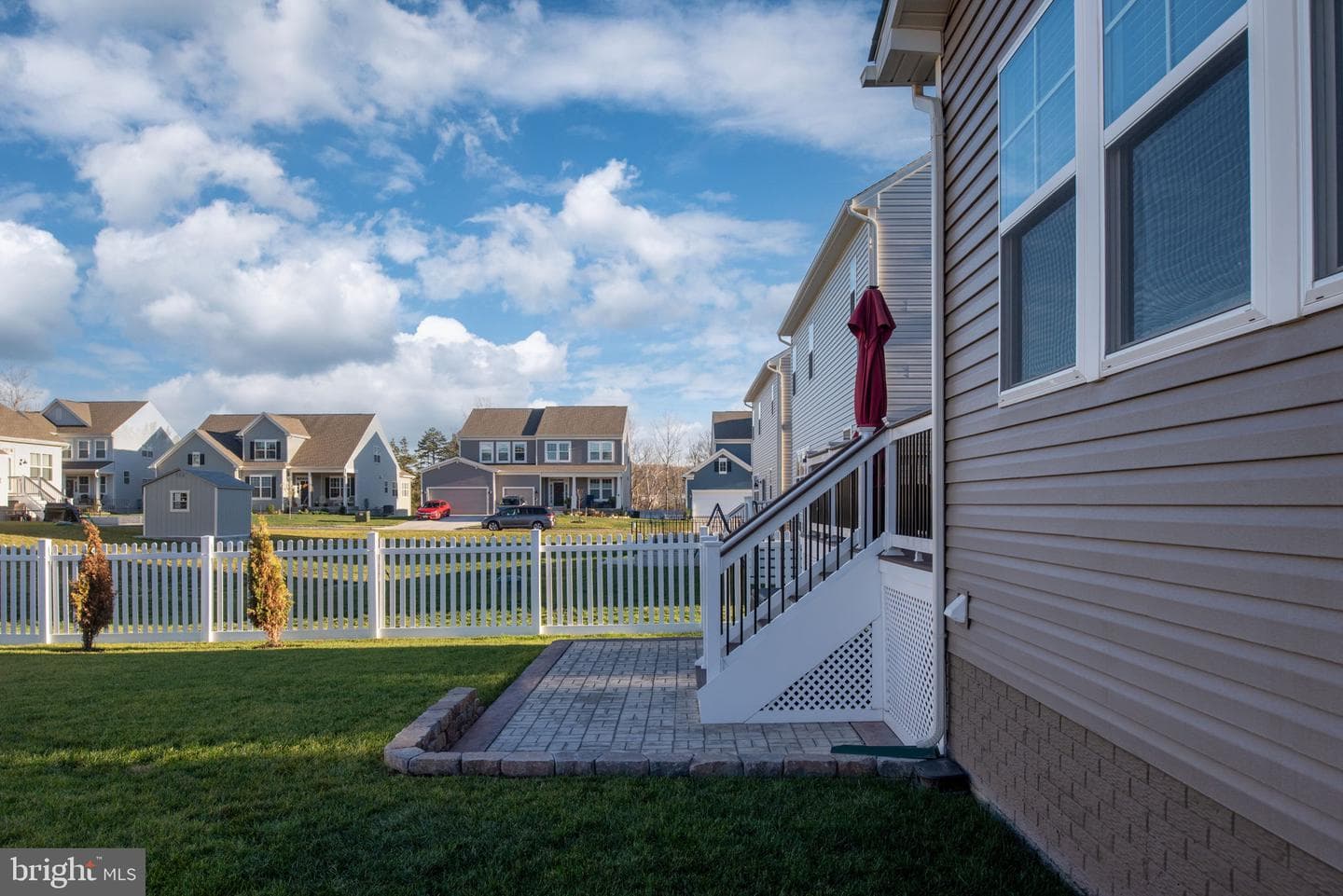 2083 Armstrong Terrace photo 13