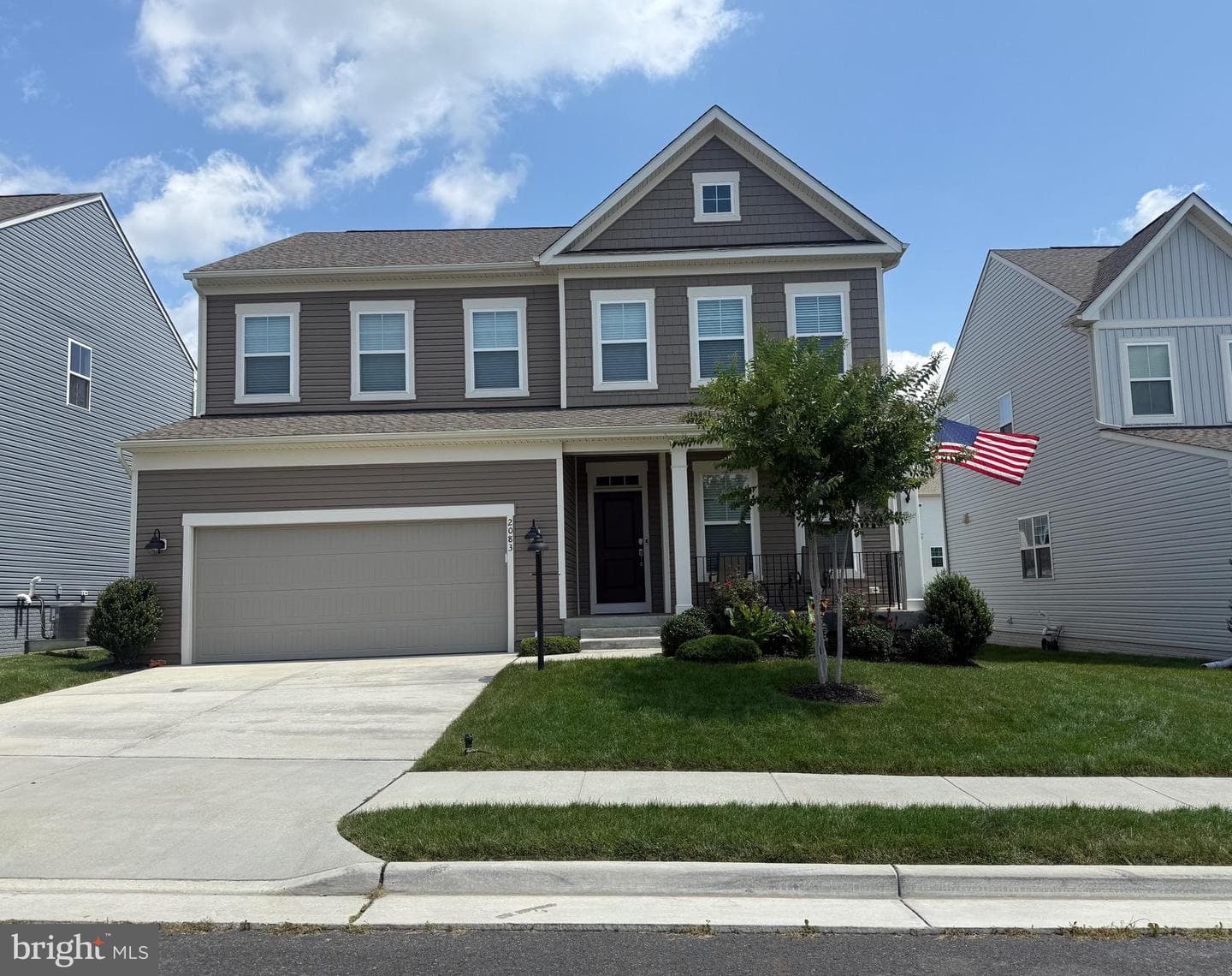 2083 Armstrong Terrace photo 15