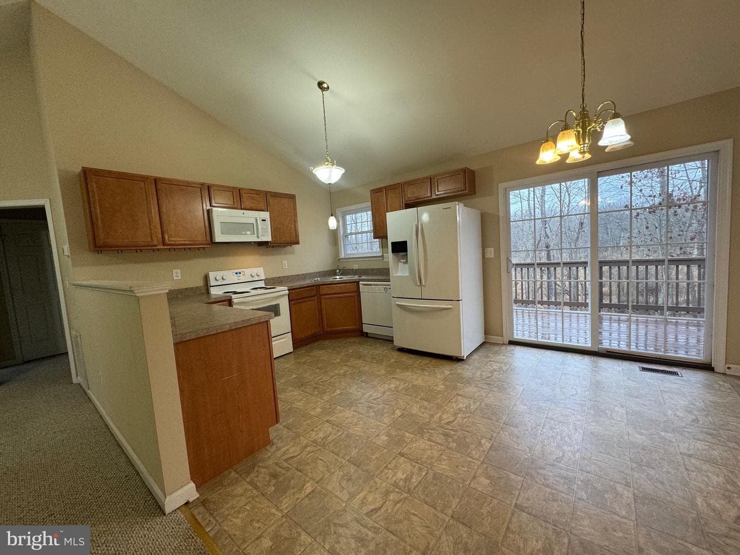 811 Campers Lane photo 6