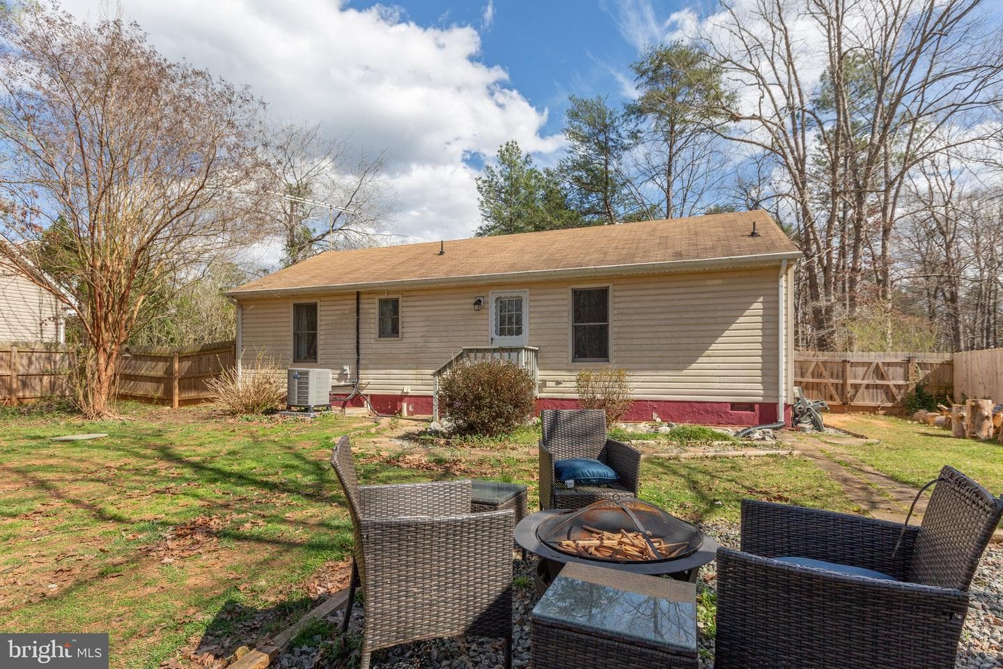 215 Marday Drive photo 33