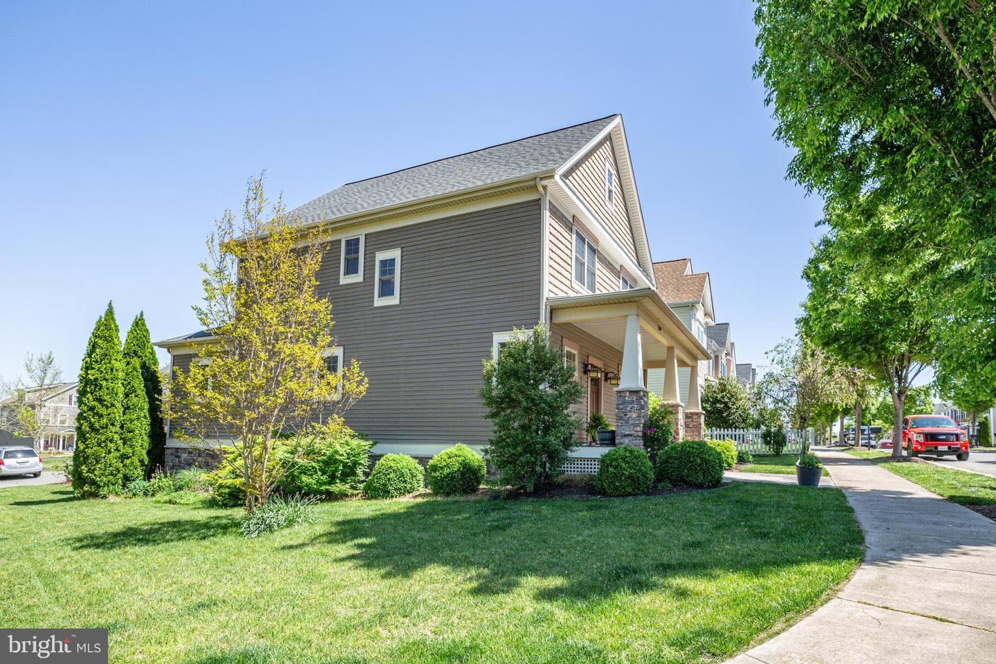 7109 Azalea Drive photo 6