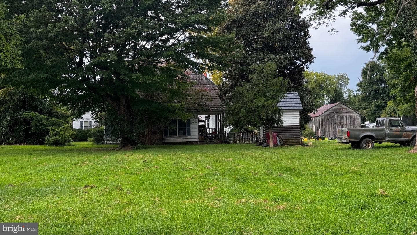 909 Caroline Street photo 78