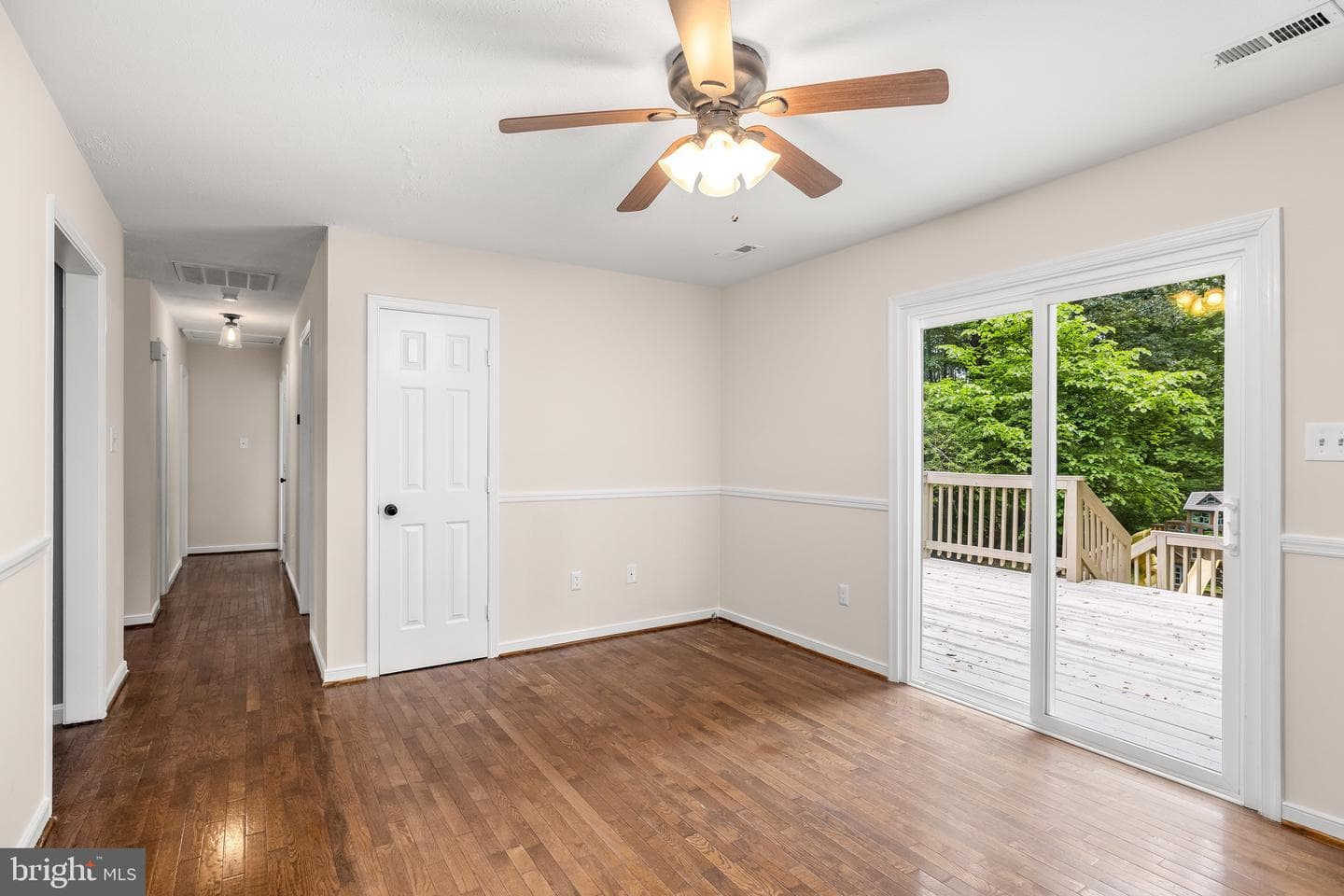 4 Heritage Cove photo 13
