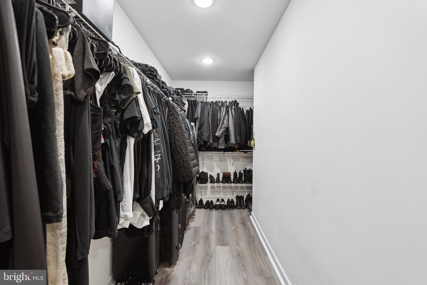 1001 Swan Lane photo 16
